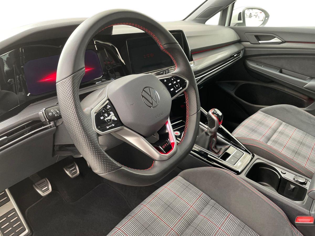 VOLKSWAGEN Golf VIII 2020 - Golf 2.0 tsi GTI 245cv
