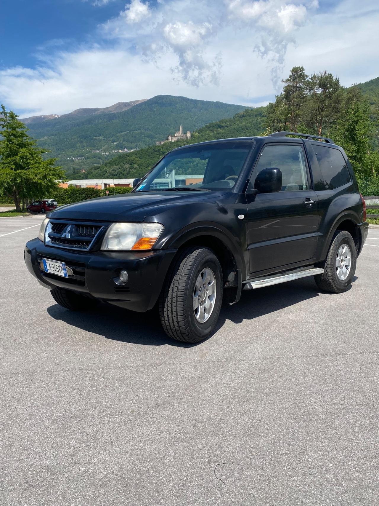 Mitsubishi Pajero 2.5 4x4