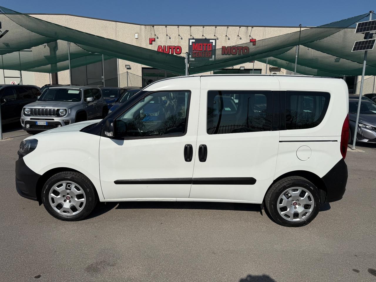 Fiat doblo 1.3 95 Cv 5 Posti