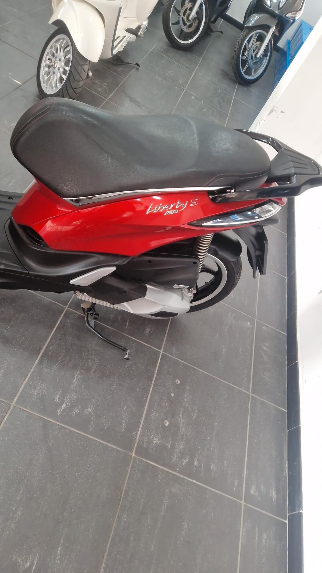 Piaggio Liberty S 125