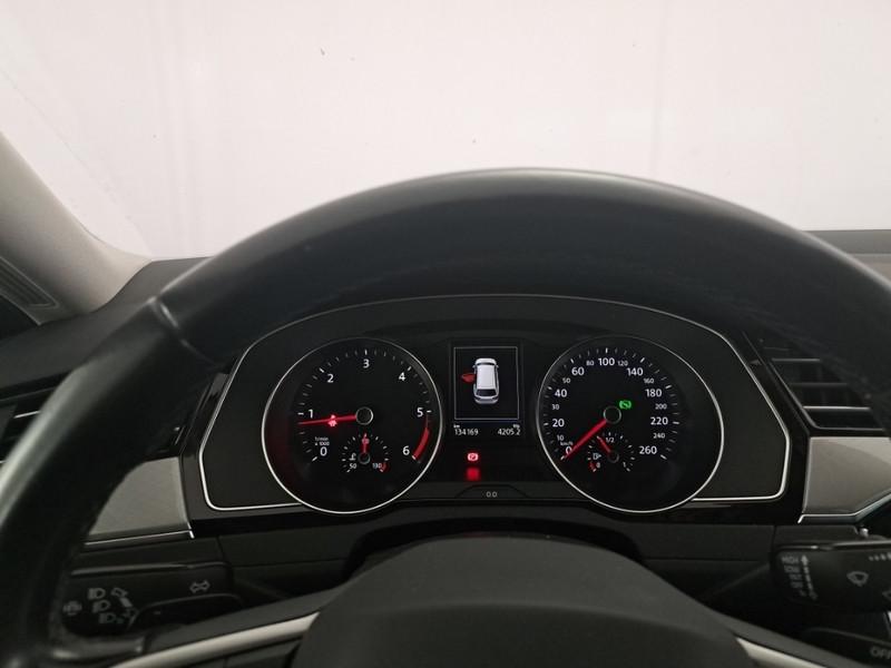 VOLKSWAGEN PASSAT VARIANT 2.0 TDI SCR EVO 110kW Business DSG