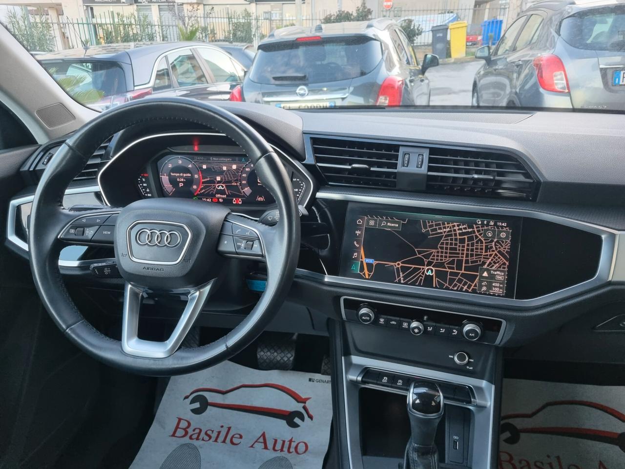 Audi Q3 35 TDI S tronic Business