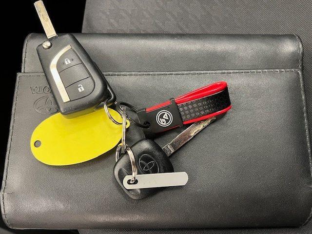 TOYOTA Yaris III 2017 - 5p 1.5h Active my18