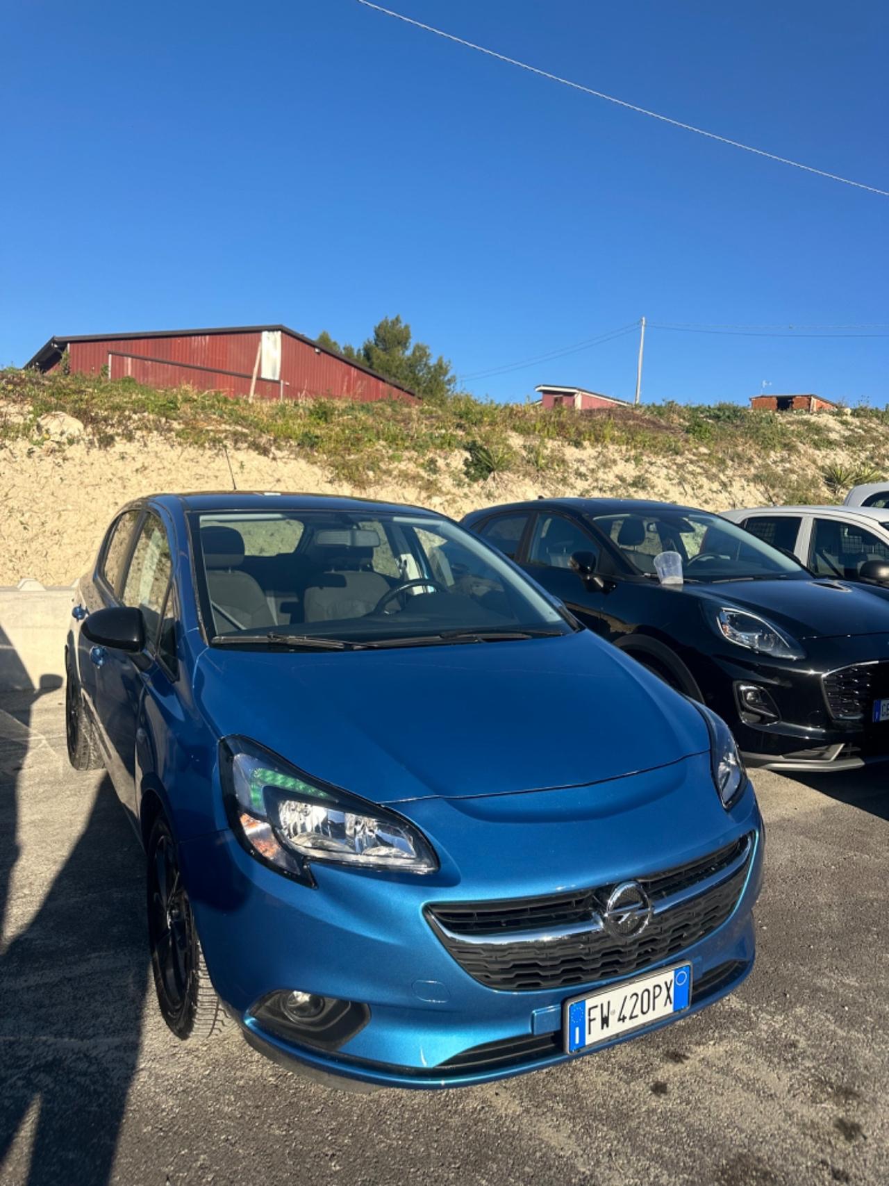 Opel Corsa 1.2 5 porte