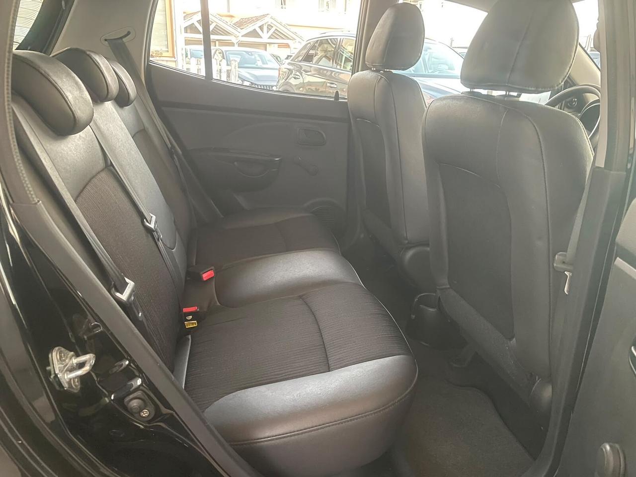 Kia Picanto 1.0