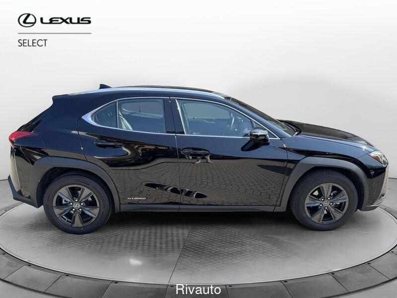 Lexus UX Hybrid Executive