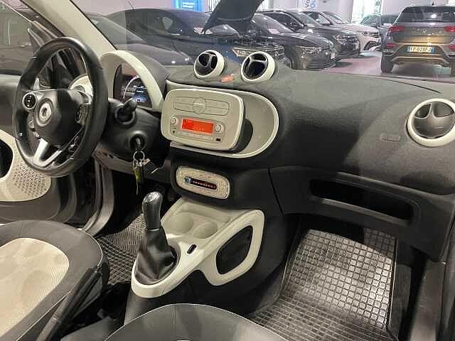 Smart fortwo 1000 52 kW coupé passion