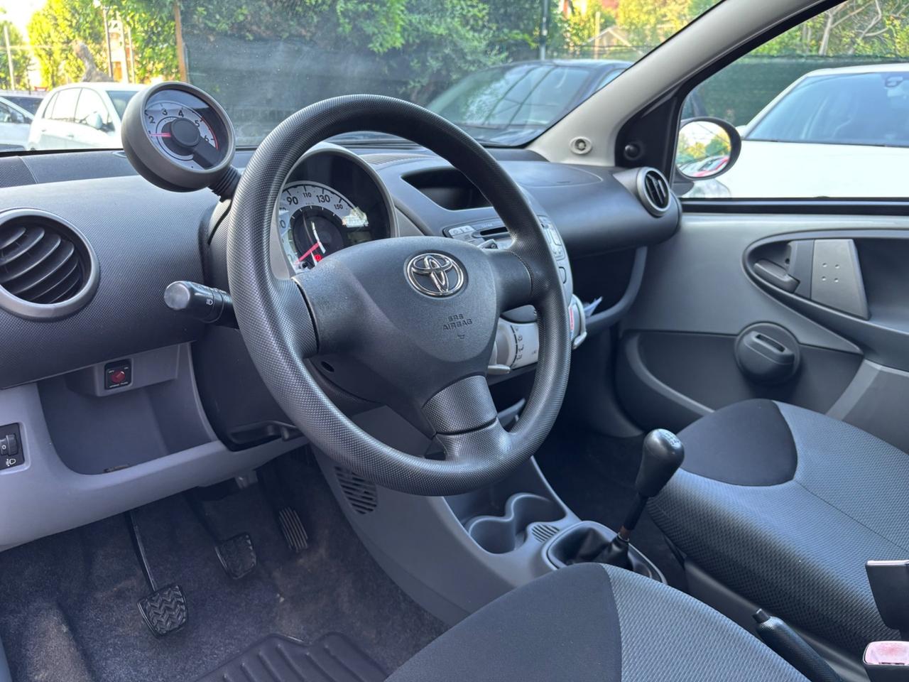 Toyota Aygo 1.4 DIESEL 5 porte Sol OK NEOPATENTATI