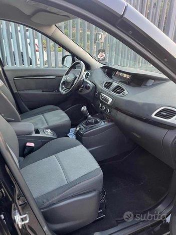 RENAULT Scenic X-Mod 1.5 dCi 110CV Wave