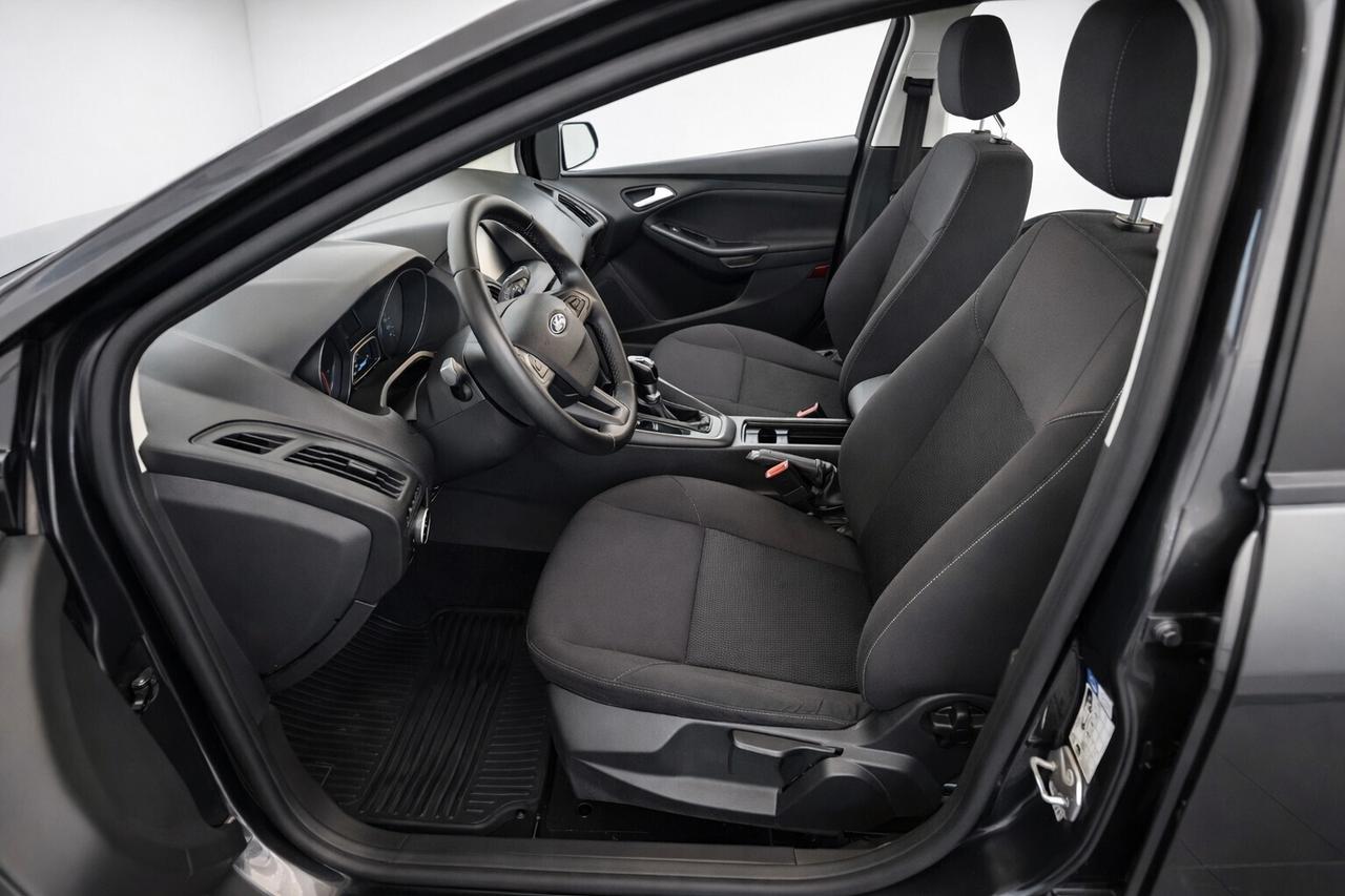 FORD FOCUS 1.5 TDCI 95CV 2016 TITANIUM – NAVI – GARANZIA – KM CERTIFICATI