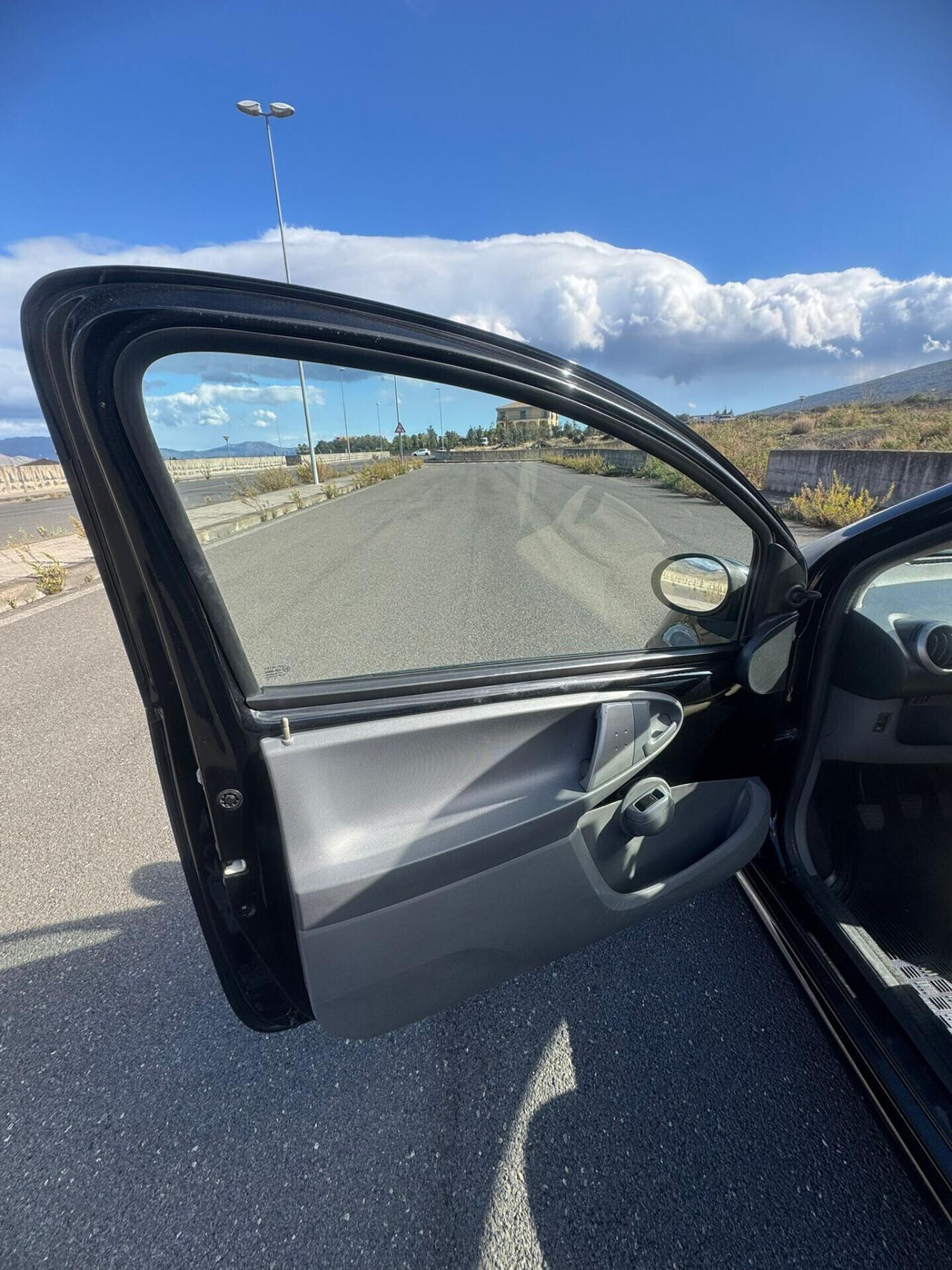 Peugeot 107 1.4 HDi 3p. Sweet Years