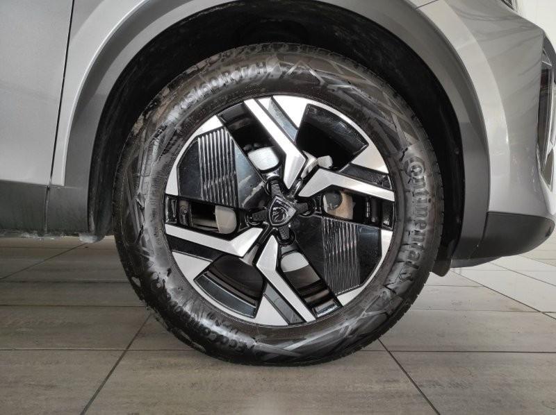 PEUGEOT 2008 2ª serie - 2008 PureTech 130 S&S EAT8 Allure