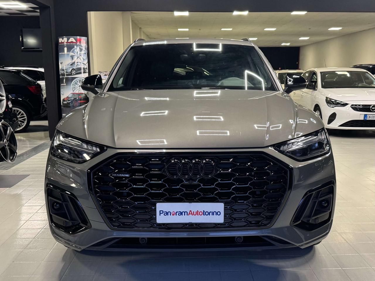 Audi Q5 SPB 40 TDI quattro S tronic Identity Black MATRIX