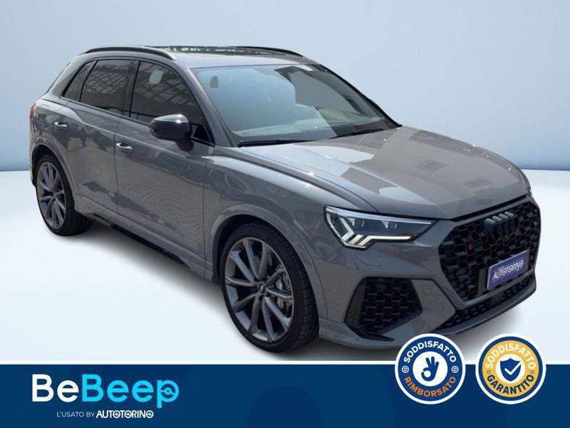 Audi Q3 RS 2.5 QUATTRO S-TRONIC