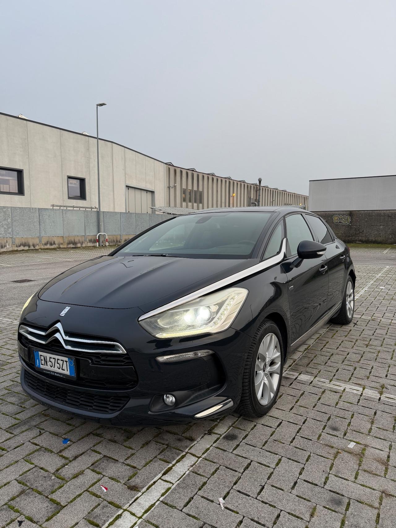 Ds DS5 5 Hybrid4 airdream Sport Chic