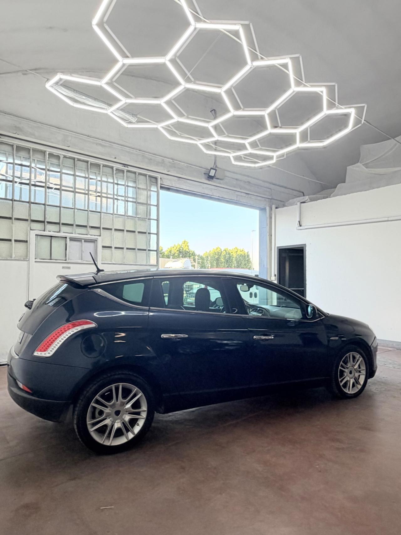 Lancia Delta 1.8 Di Turbo-Jet Sportronic Executive 200CV