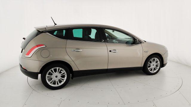 LANCIA Delta 1.4 T-Jet 150 CV Argento - GPL