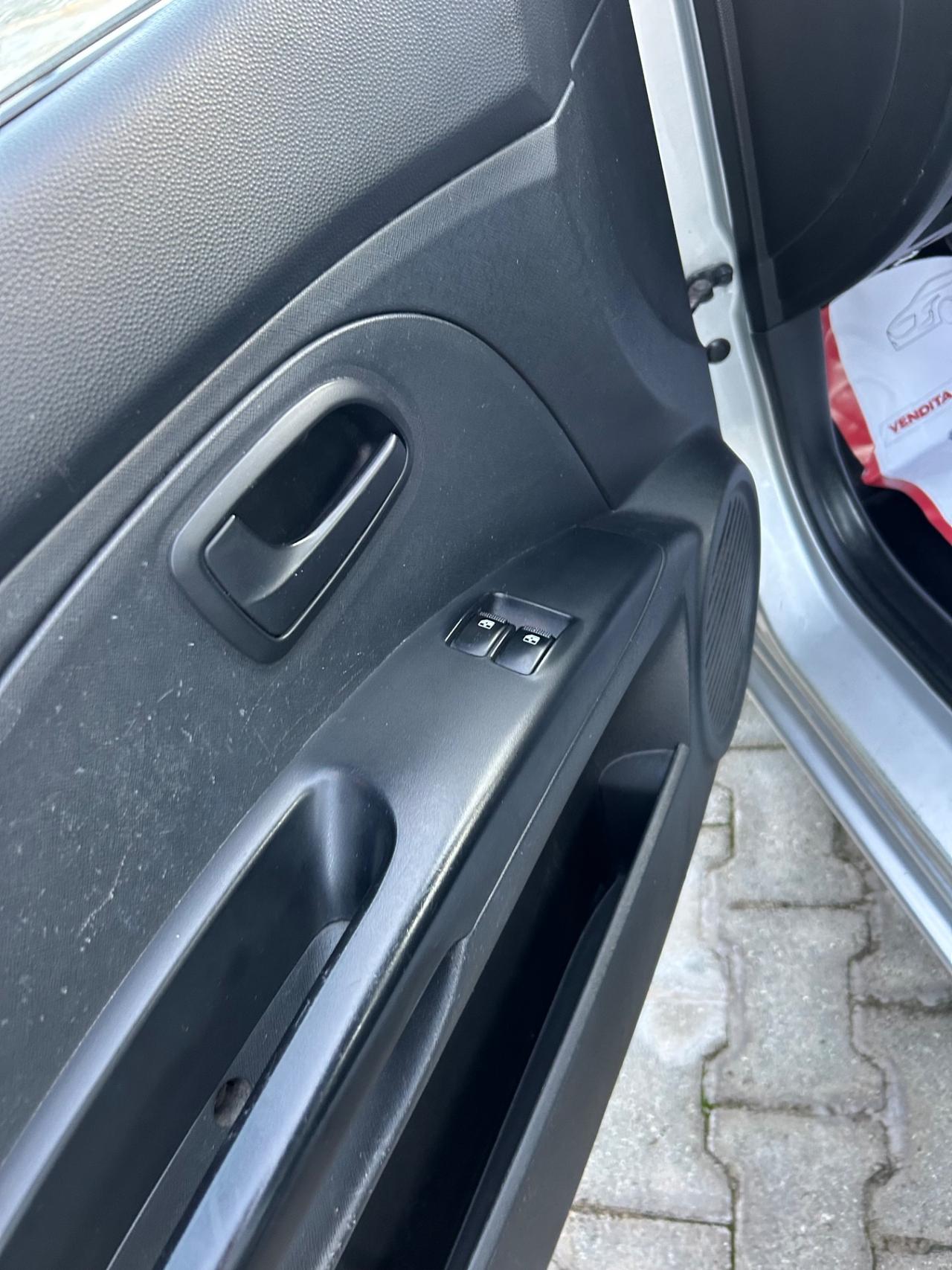 Kia Picanto 1.0 12V Life Bi-Fuel