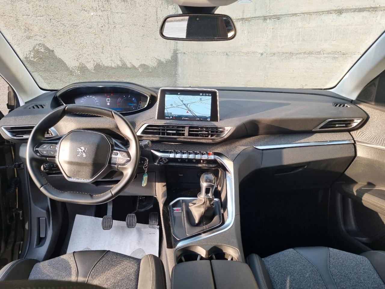 Peugeot 3008 BlueHDi 130 S&S Allure
