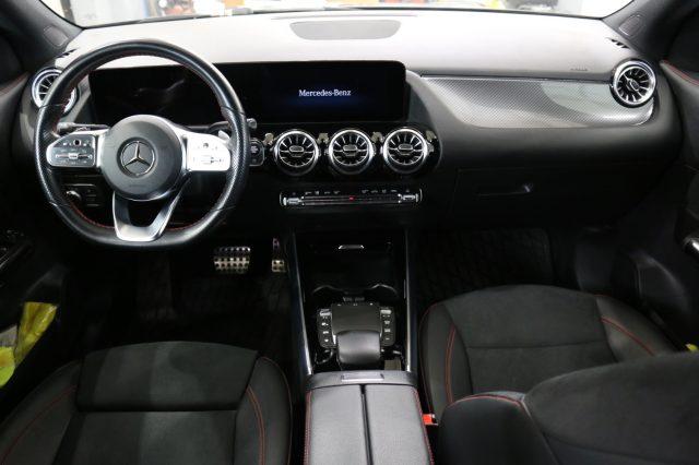 MERCEDES-BENZ GLA 180 d Automatic Premium