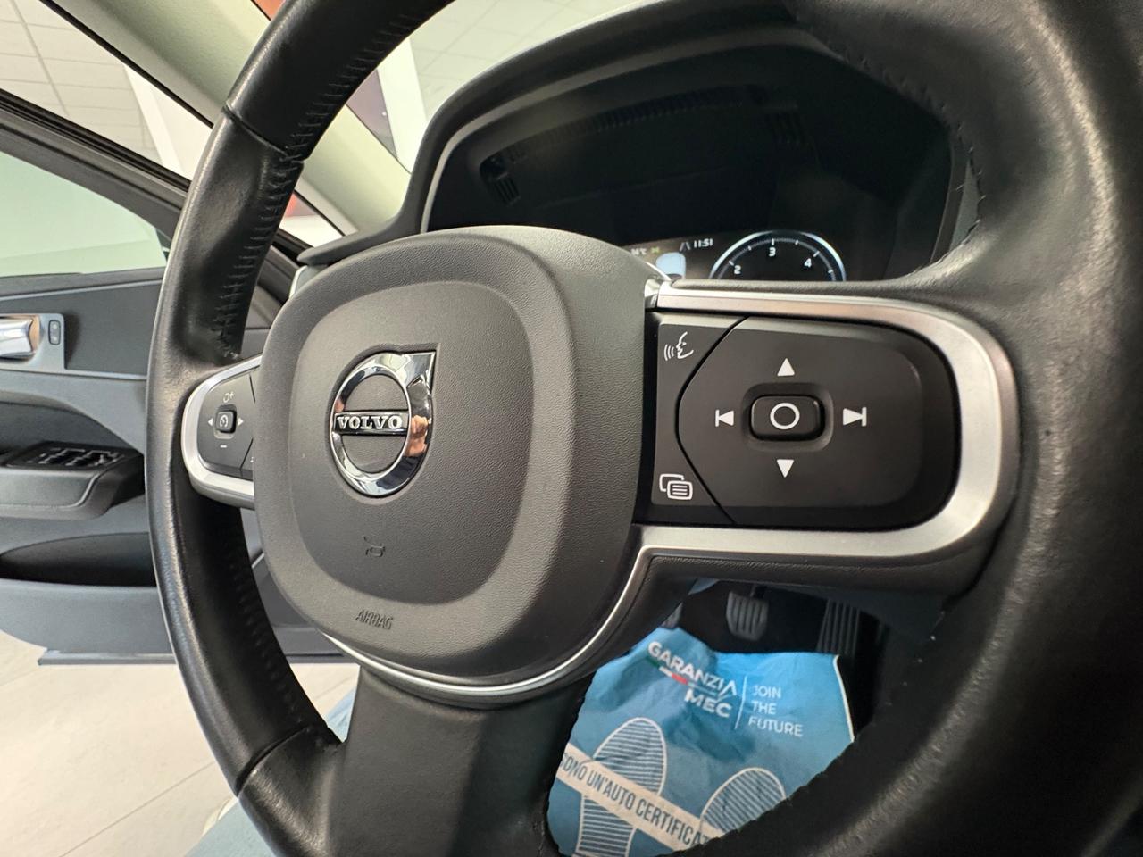 Volvo XC 60 D3 2.0 TDI 150cv 2019 km 175000