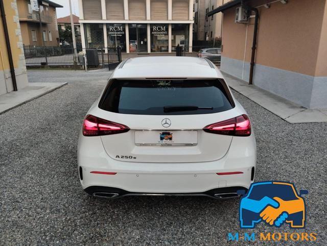 MERCEDES-BENZ A 250 PLUG-IN EQ AMG Line Advanced Plus UNIPRO