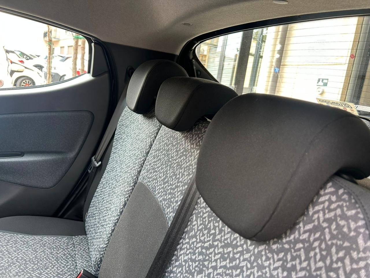 Lancia Ypsilon 1.0 FireFly 5 porte S&S Hybrid Ecochic Gold