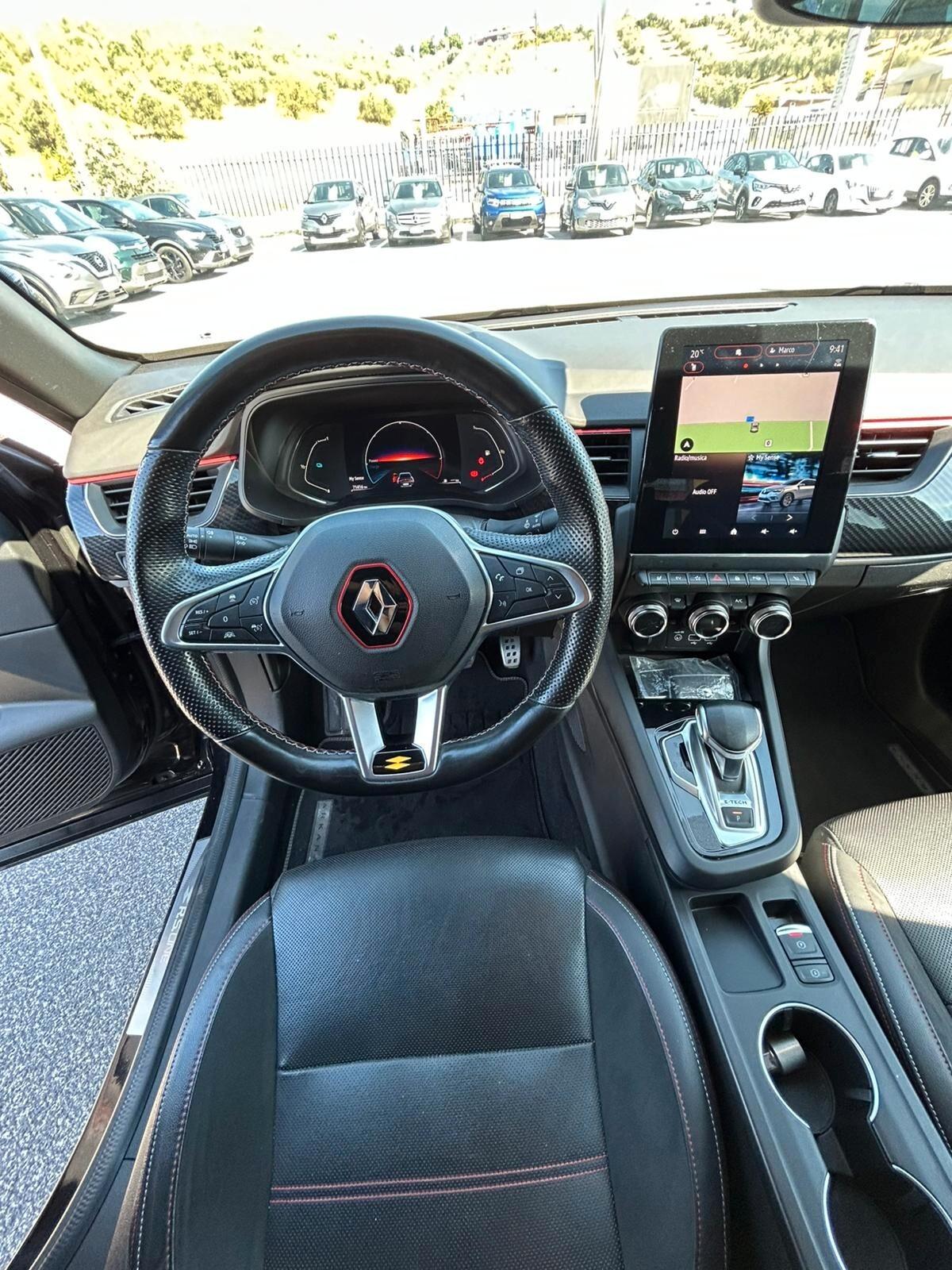 Renault Arkana Hybrid E-Tech 145 CV R.S. Line