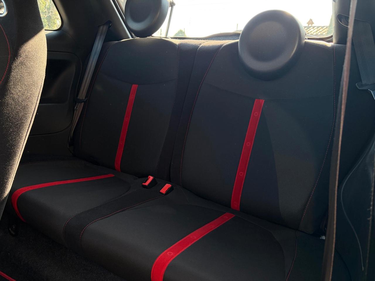 Abarth 500 1.4 Turbo T-Jet Custom