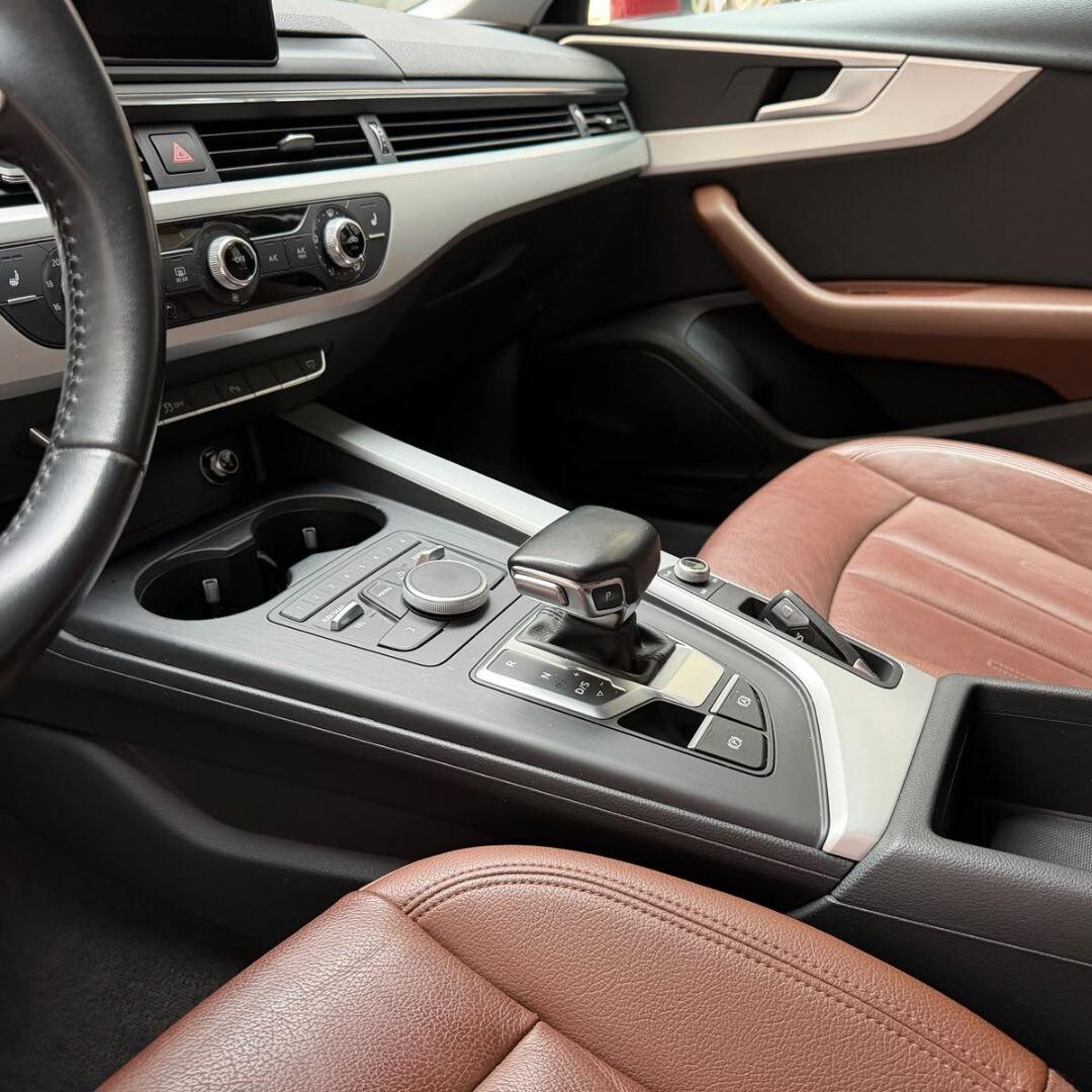 Audi A4 Avant 2.0 TFSI g-tron - 170CV