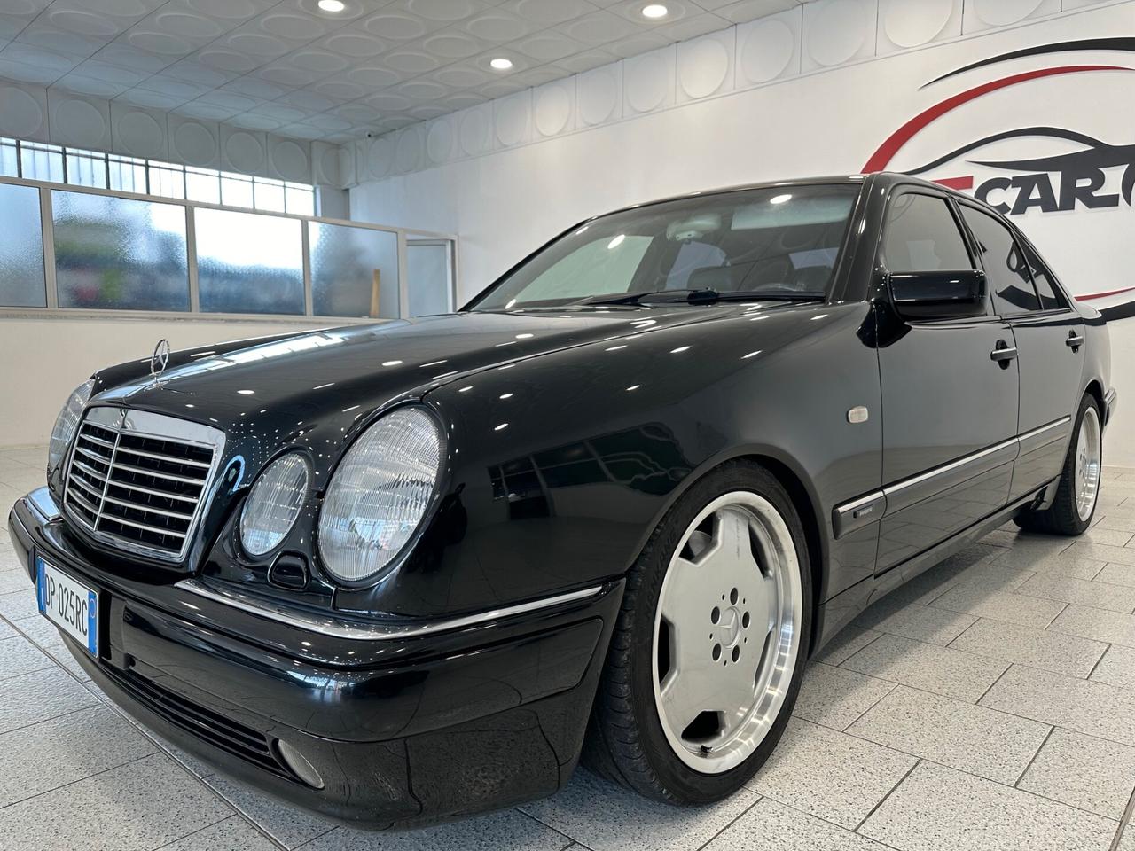 Mercedes-benz E 50 AMG 5.0 V8 ASI
