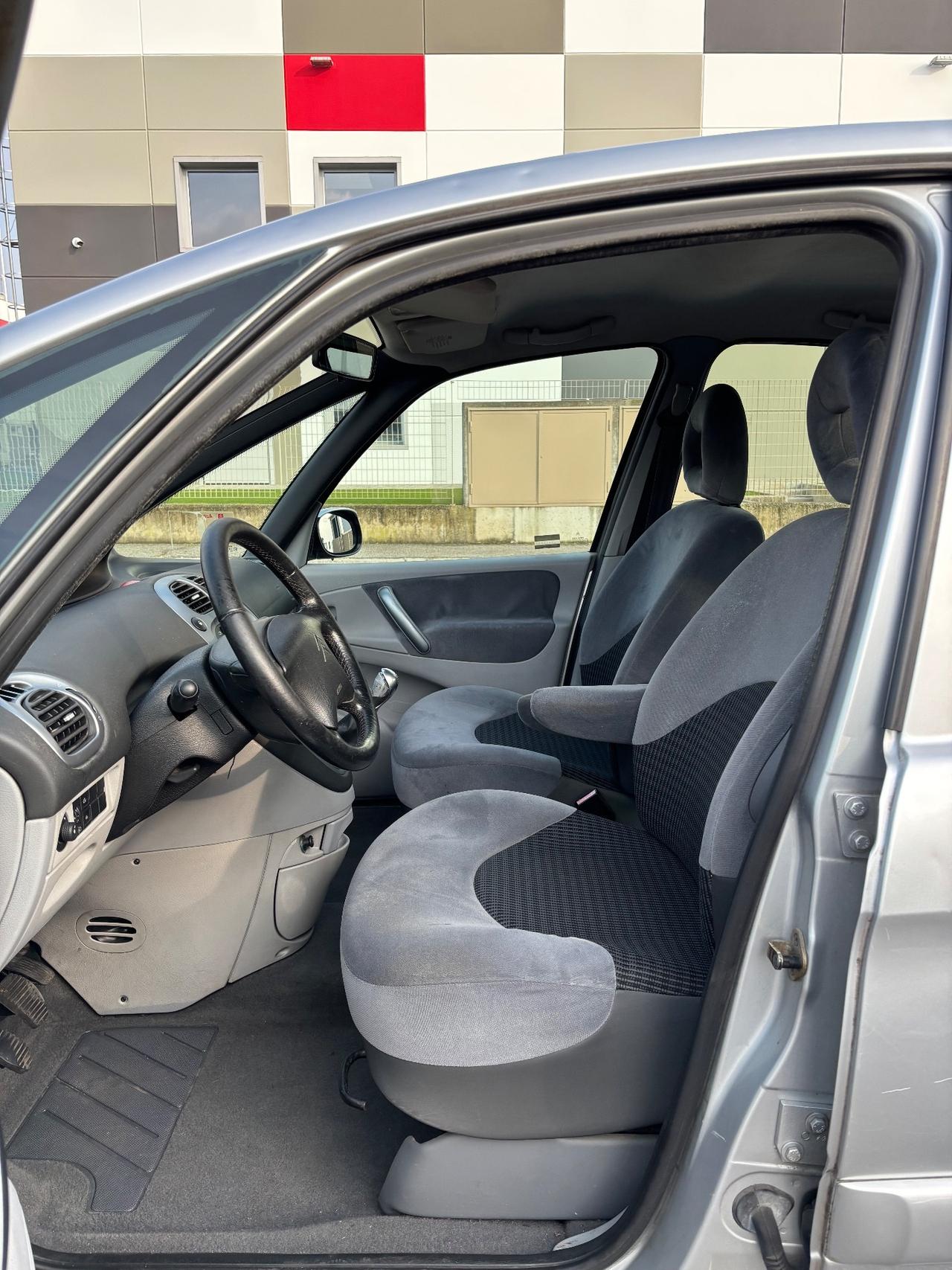 Citroen Xsara Picasso 1.6 16V GPL