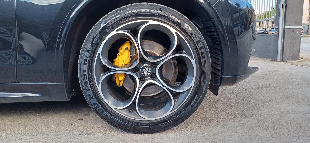Alfa Romeo Stelvio 2.2 210 CV Q4 Veloce Tì