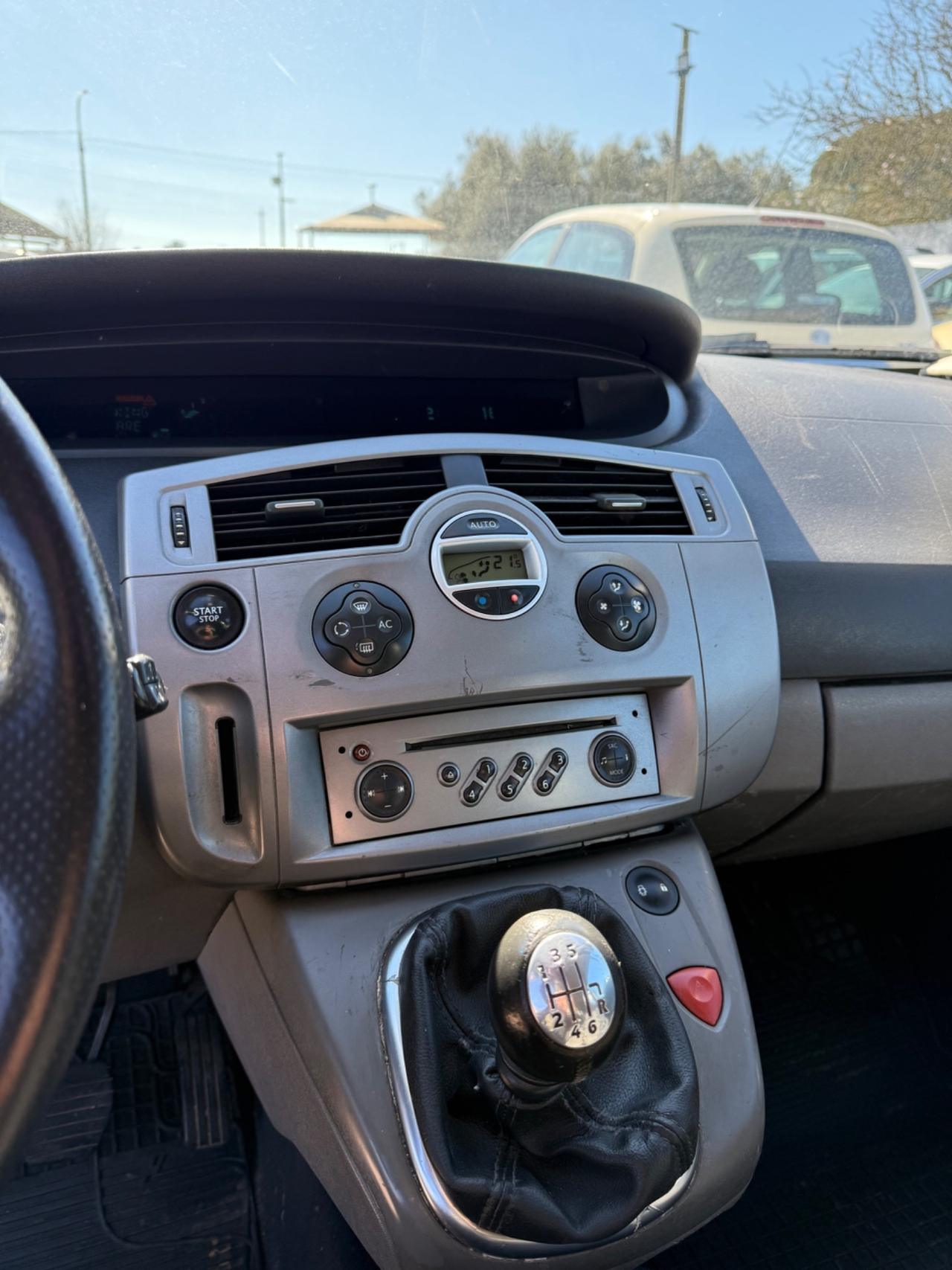 Renault Scénic 1.9 dCi/130CV FULL