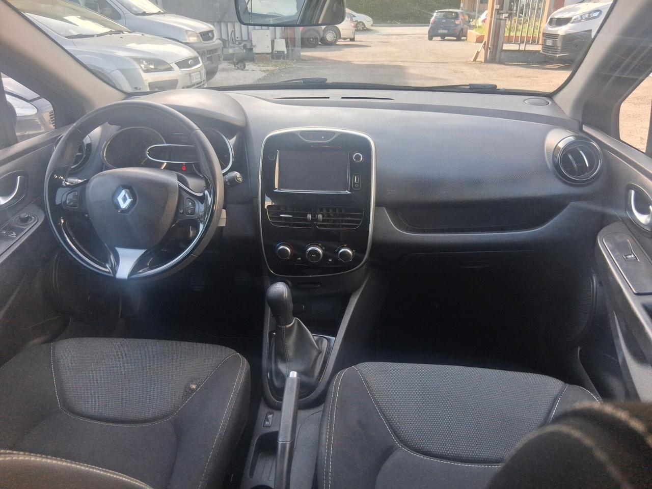 Renault Clio dCi 8V 75 CV Start&Stop 5 porte Energy Duel