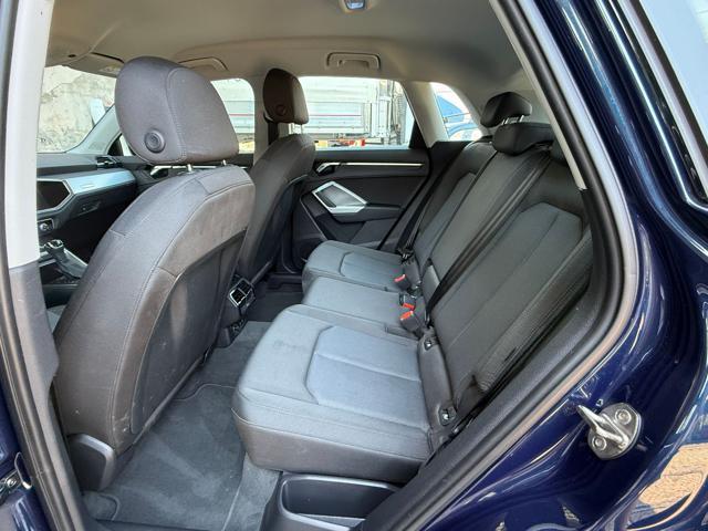 AUDI Q3 35 TDI S tronic Business