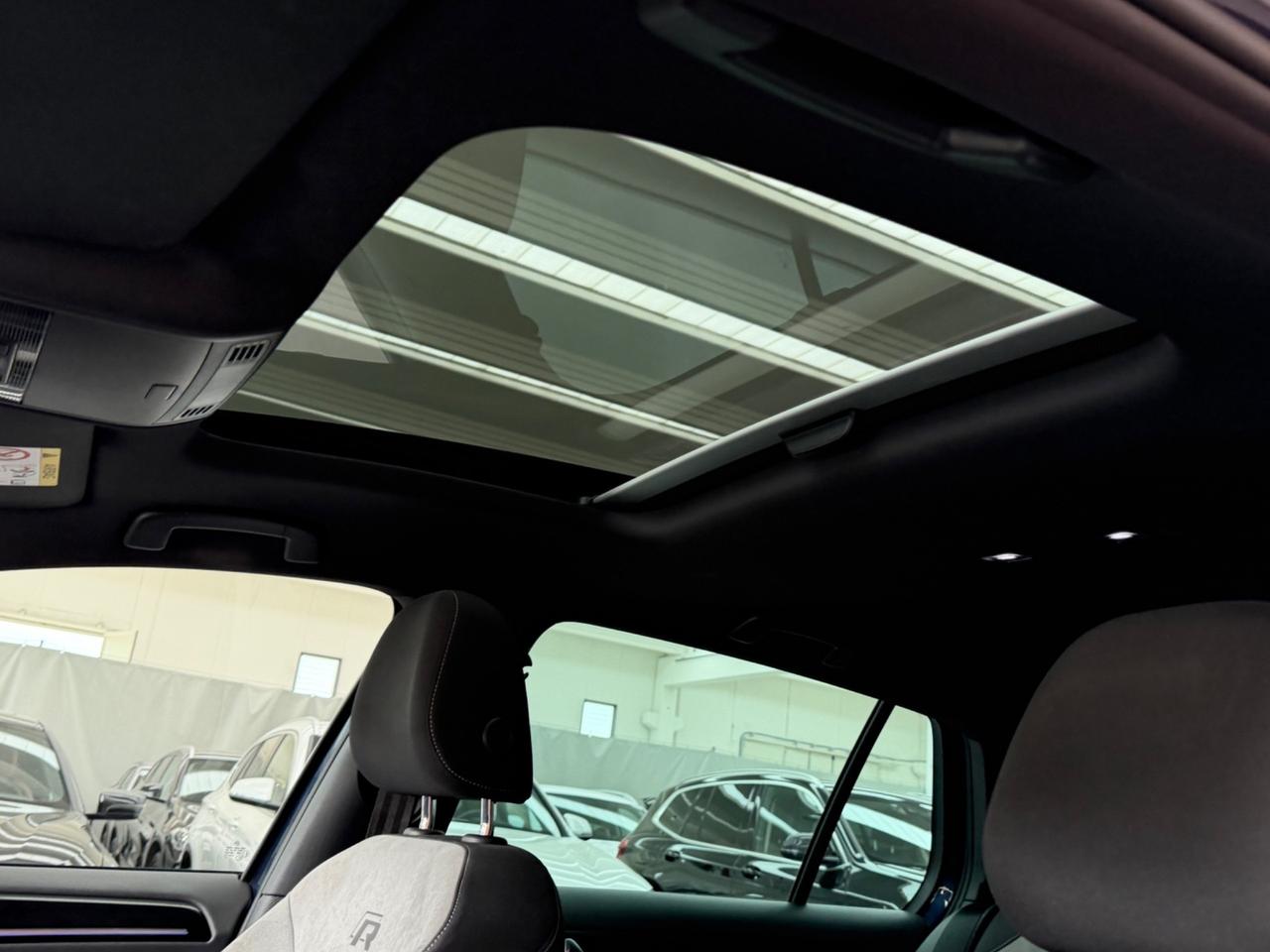 Volkswagen Golf R 2.0 DSG 5p.