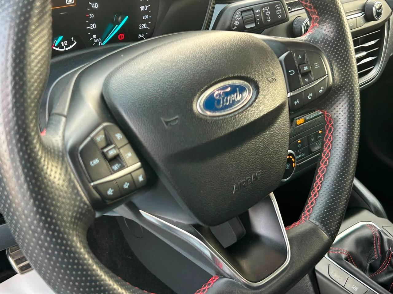 Ford Focus 1.5 EcoBlue 120 CV 5p. ST-Line