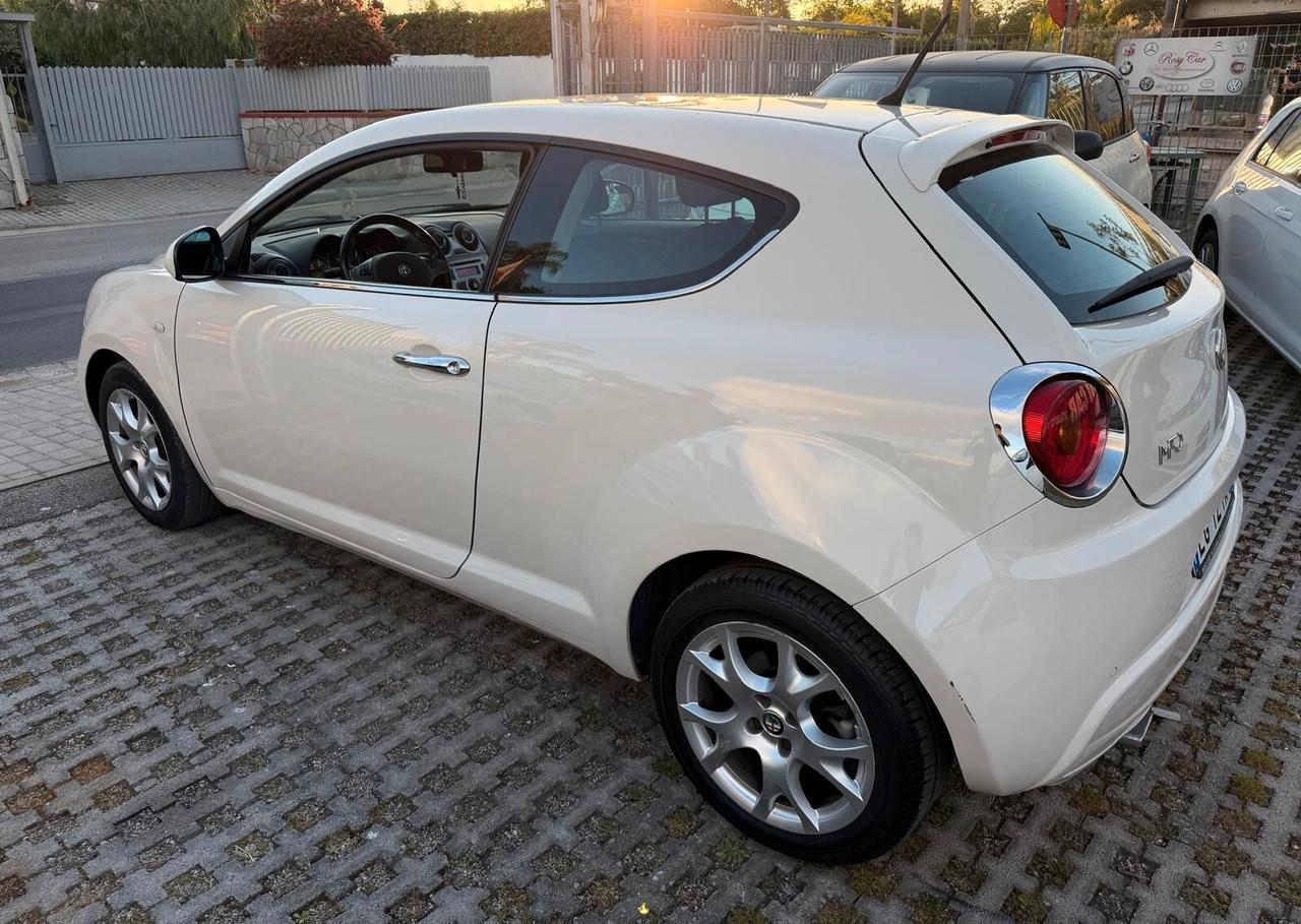 Alfa Romeo MiTo 1.3 JTDm-2 95 CV S&S Distinctive Sport Pack-2011