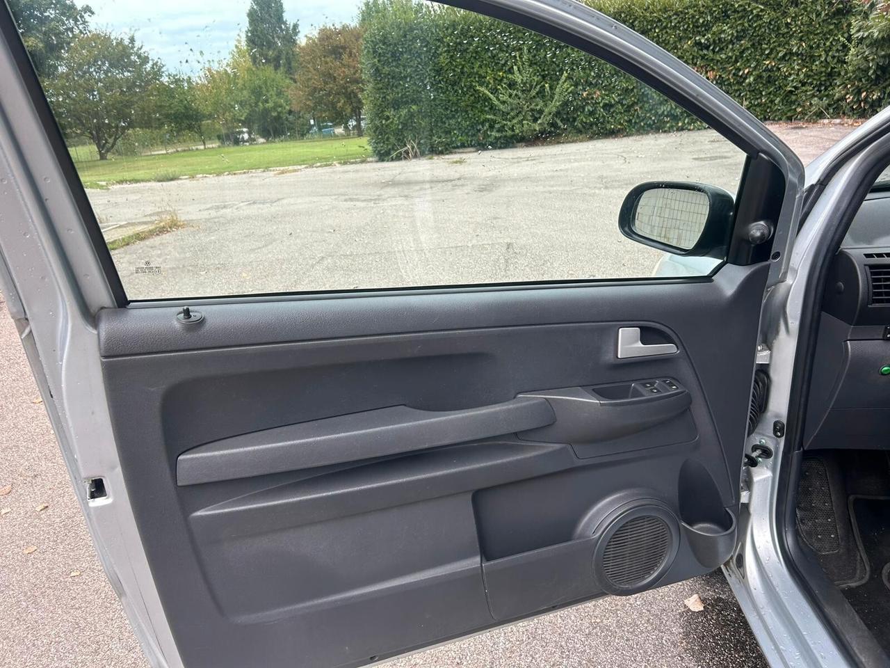 Volkswagen Fox 1.2 cc impianto a metano 113000 km