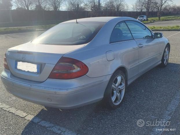 MERCEDES-BENZ CLK 270 CDI Avantgarde Autom. full