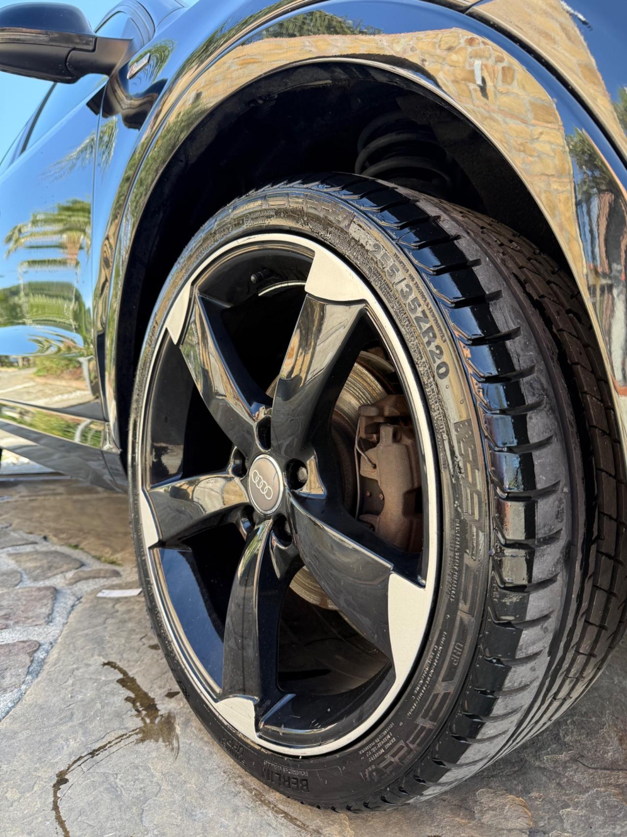 Audi Q3 2.0 TDI 150 CV quattro Sport