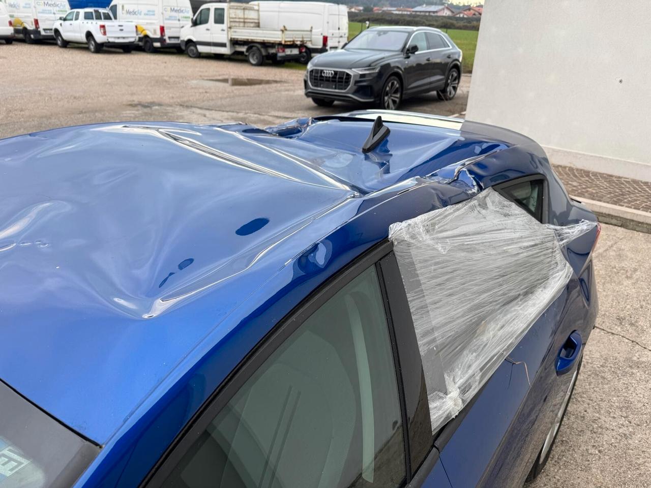 SEAT Leon 2.0 tdi 115cv RUN&DRIVE INCIDENTATA