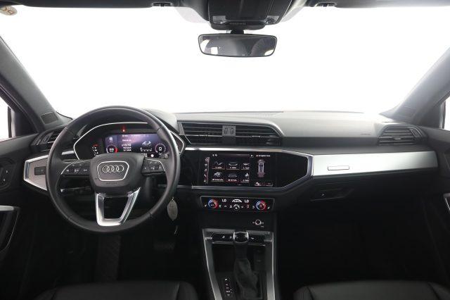 AUDI Q3 Q3 40 TDI quattro S tronic Identity Black