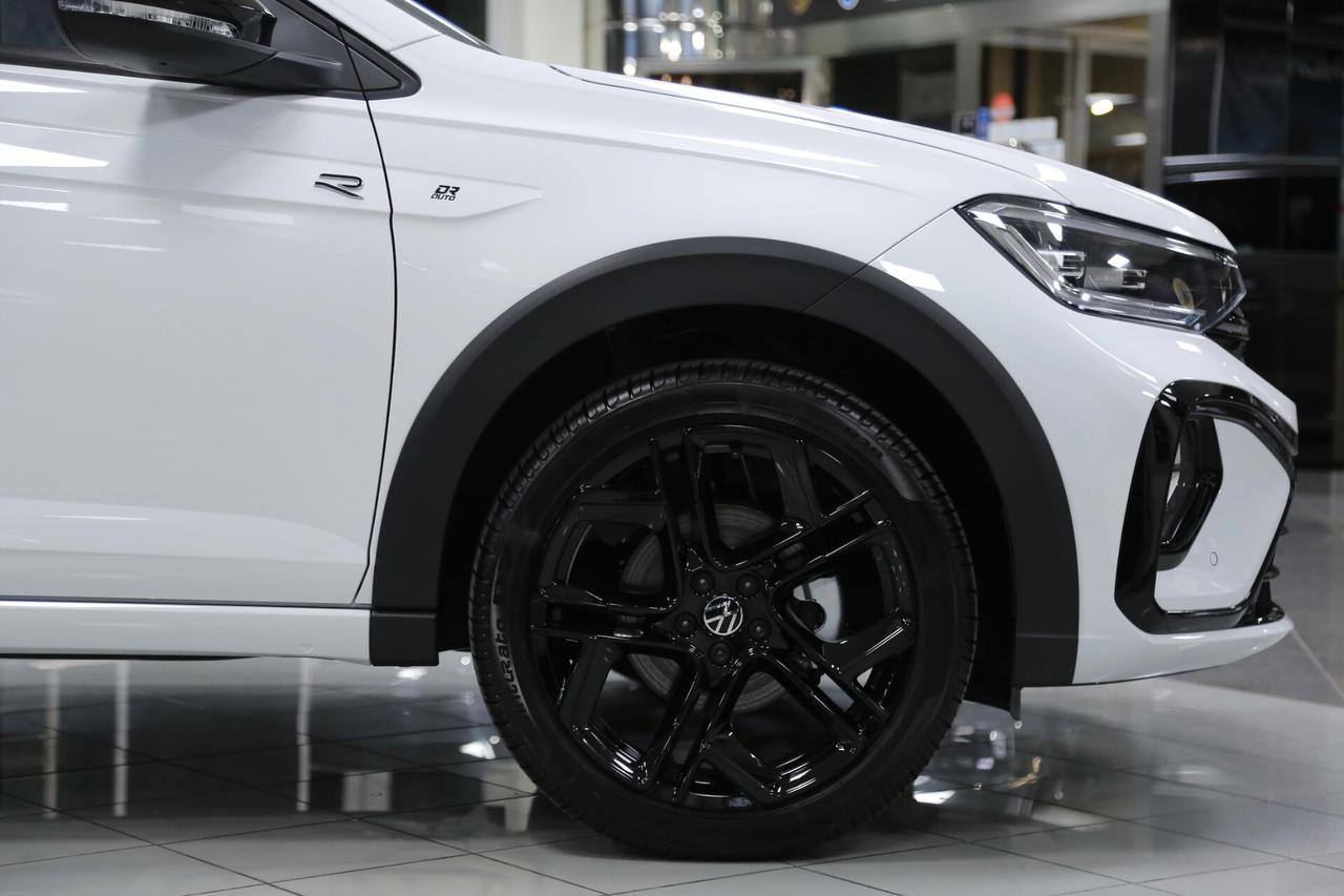 Volkswagen Taigo R-Line Plus 1.0 TSI 115 cv