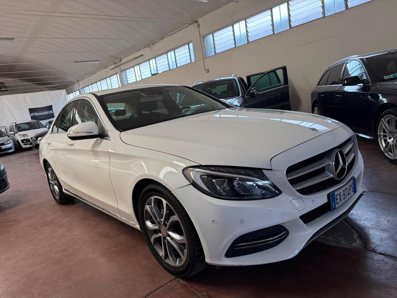 Mercedes-benz C 220 Premium