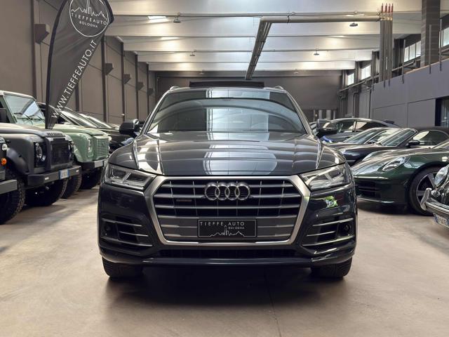 AUDI Q5 40 TDI quattro S tronic S line plus