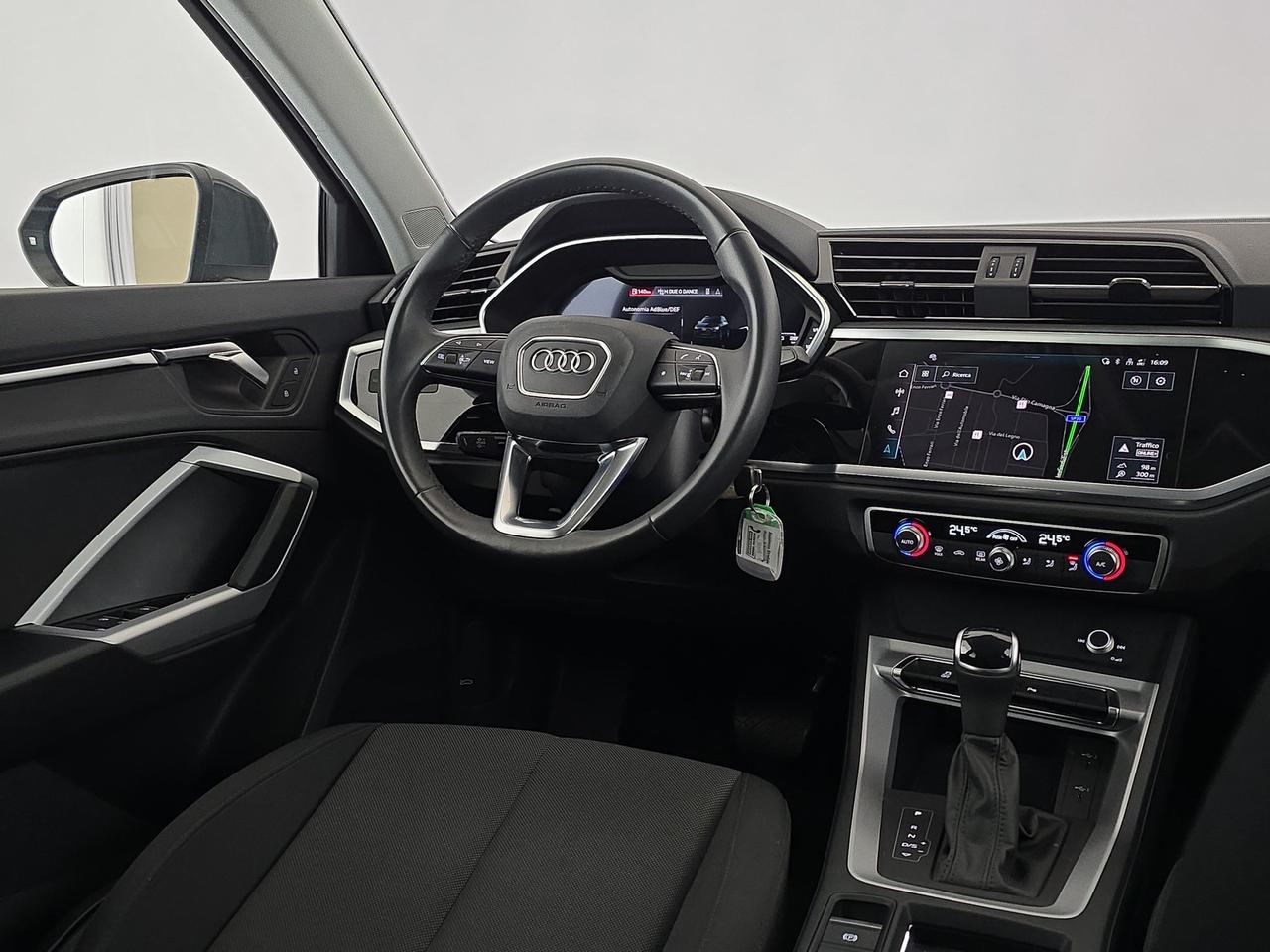 Audi Q3 35 2.0 tdi business advanced s-tronic