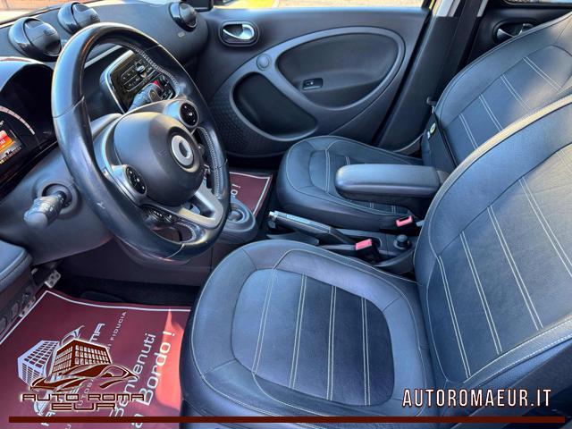SMART ForFour 70 1.0 twinamic Prime BRABUS Style LED! PROMO!