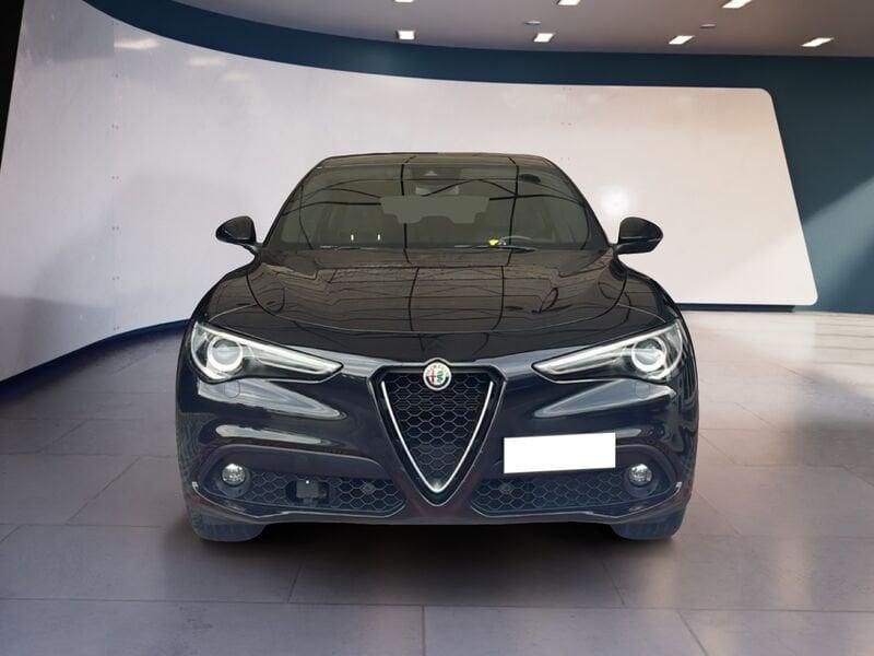 Alfa Romeo Stelvio 2.2 TD 160 CV Super AT8 RWD